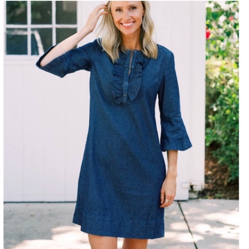 Draper James Tuckernuck brand ruffle front chambray cotton dress